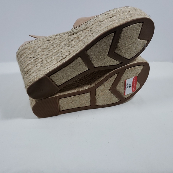 Marc Fisher Alida Espadrille Wedge Sandal - Picture 3 of 4